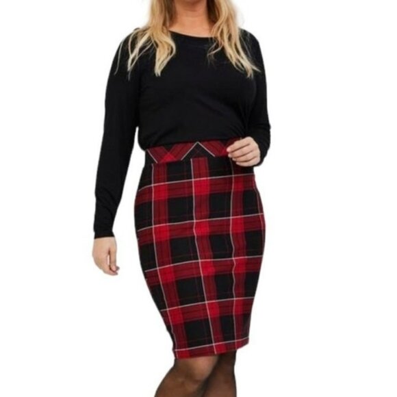 torrid Dresses & Skirts - NEW Torrid Plaid Pencil Straight Skirt Women Plus 2X Red Black Stretch Holiday